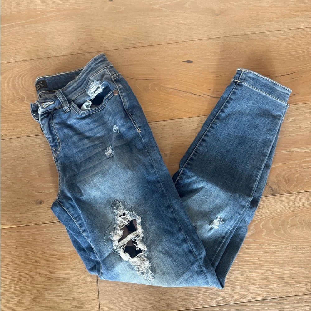 Judy Blue Distressed Skinny Jeans - Classic Blue